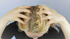 Read more about the article دليلك لأدوية علاج قشرة الشعر بدون طبيب